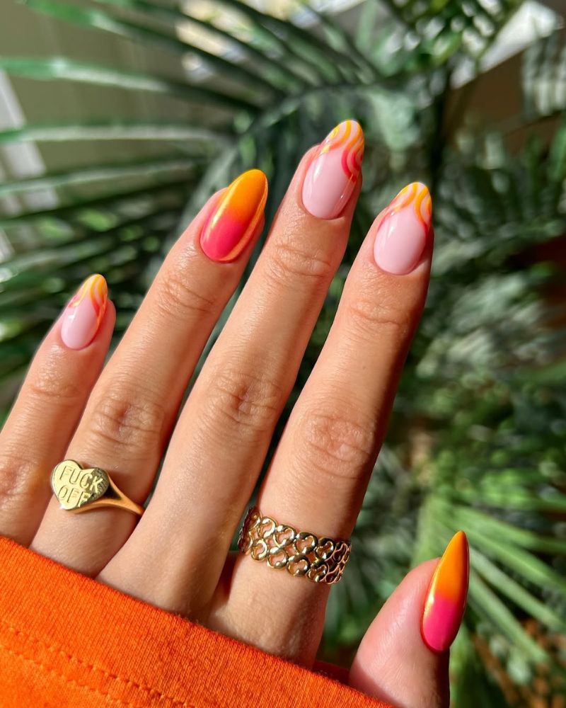 manucure classe coucher de soleil avec dégradé rose et orange