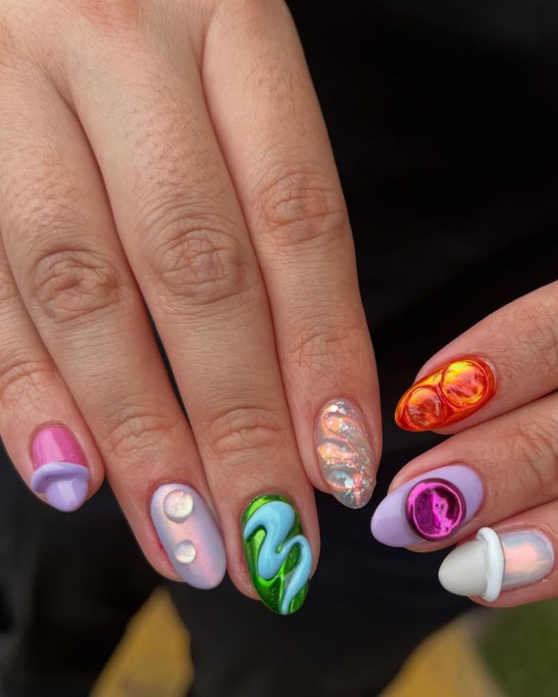 ongles bonbons avec designs 3D colorés