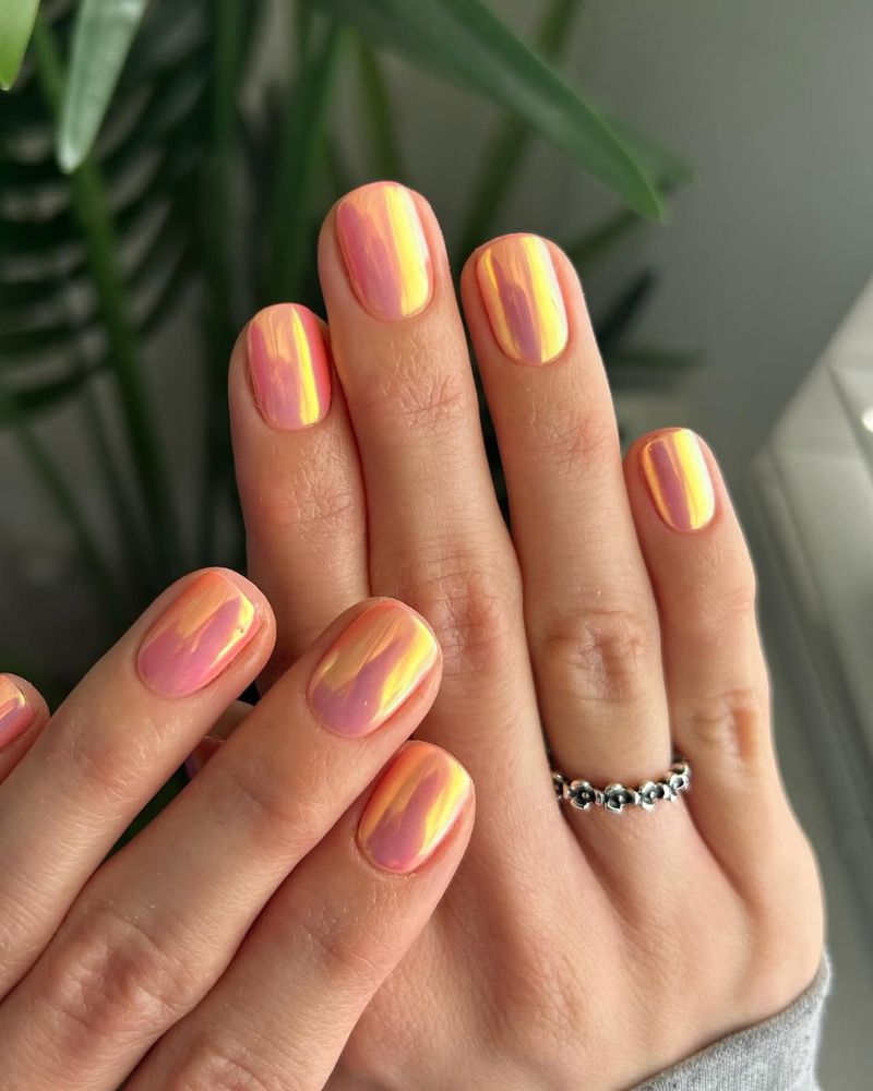 ongles courts de printemps, ongles chrome