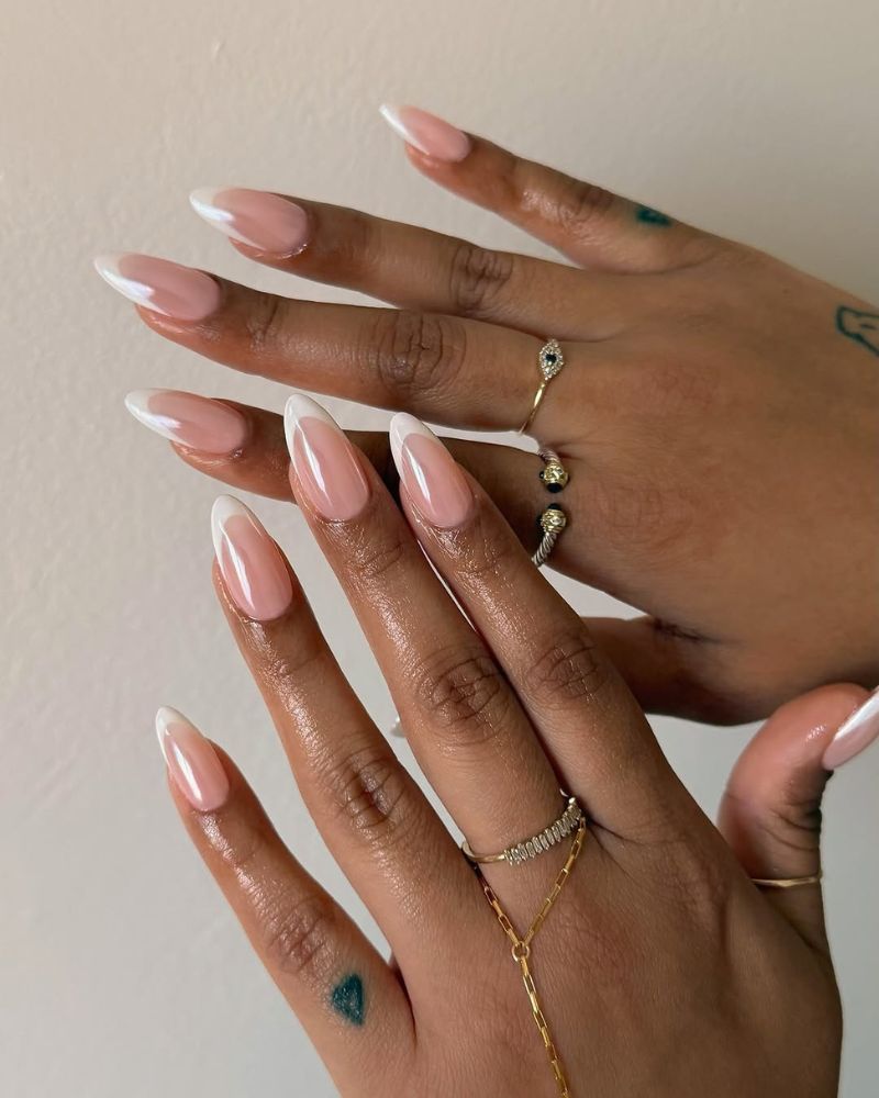 ongles french, ongles chrome, ongles élégants