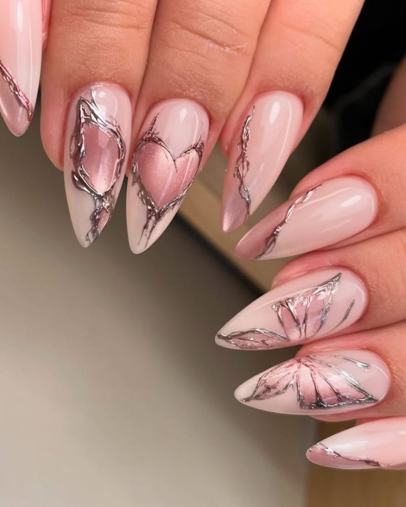nail art papillon, manucure épurée