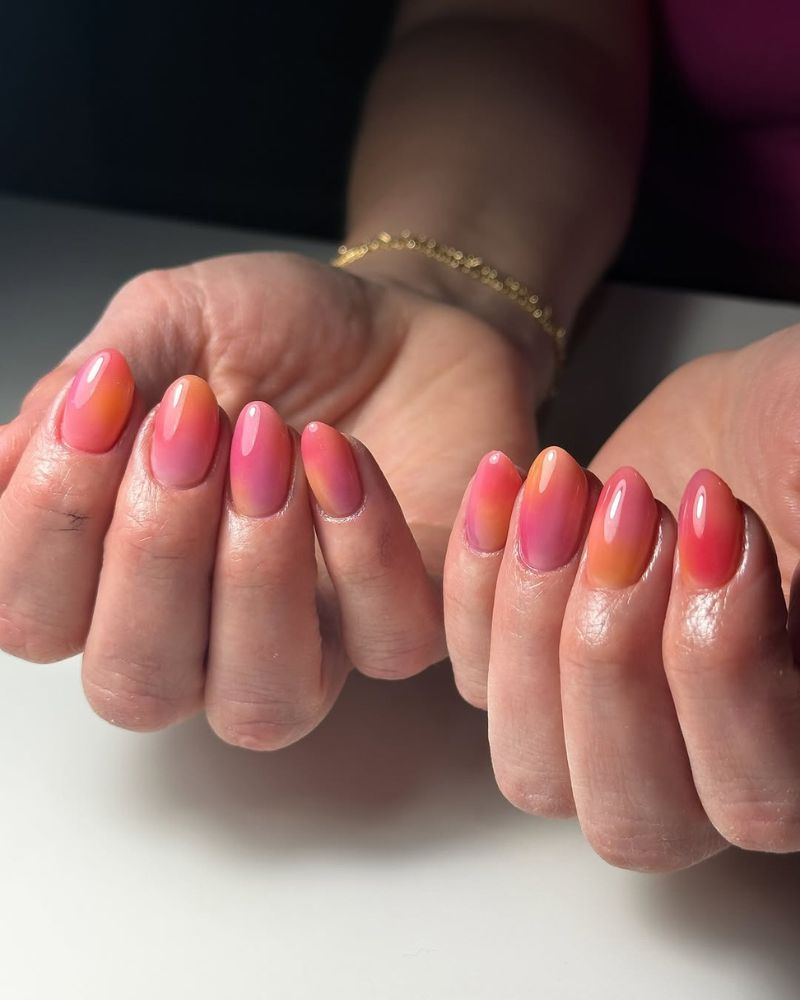 ombre nails, pink and orange nails