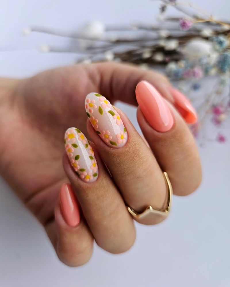 ongles pêche, nail art floral