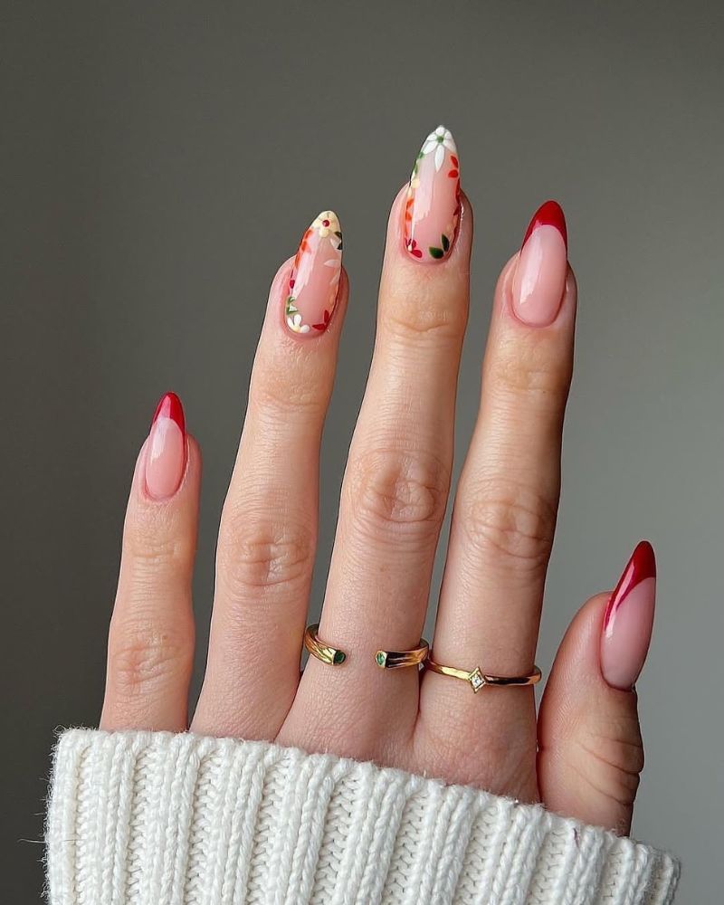 manucure rouge french chic avec nail art floral