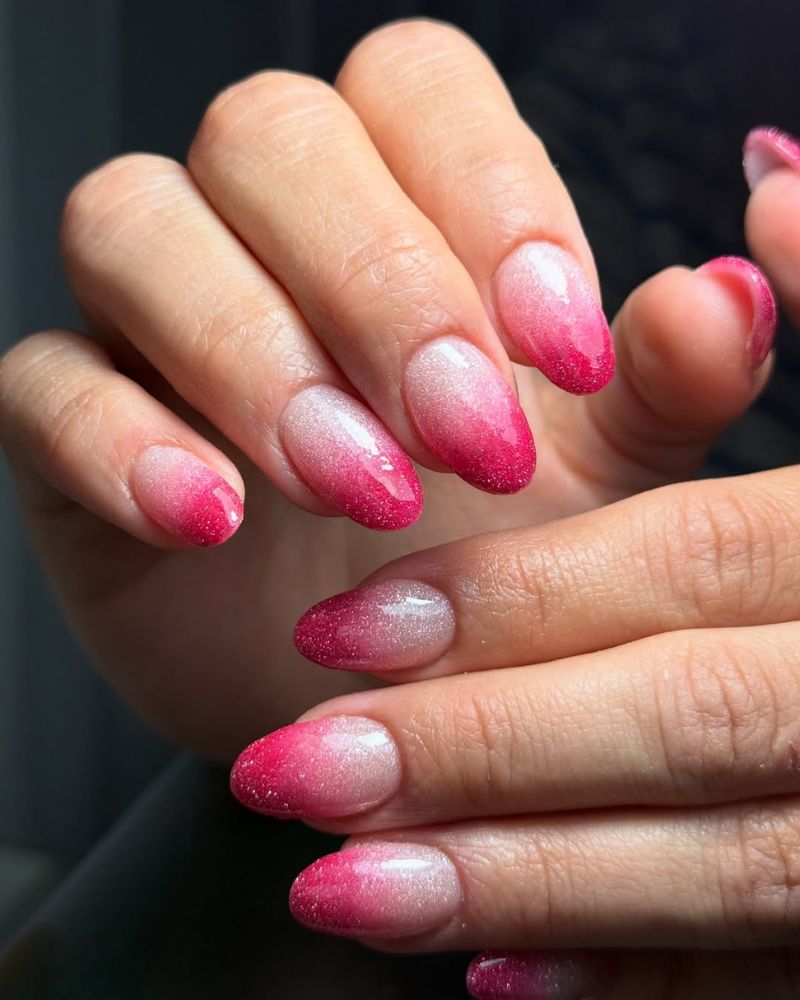 pointes rouges, pointes French scintillantes, ongles ombrés