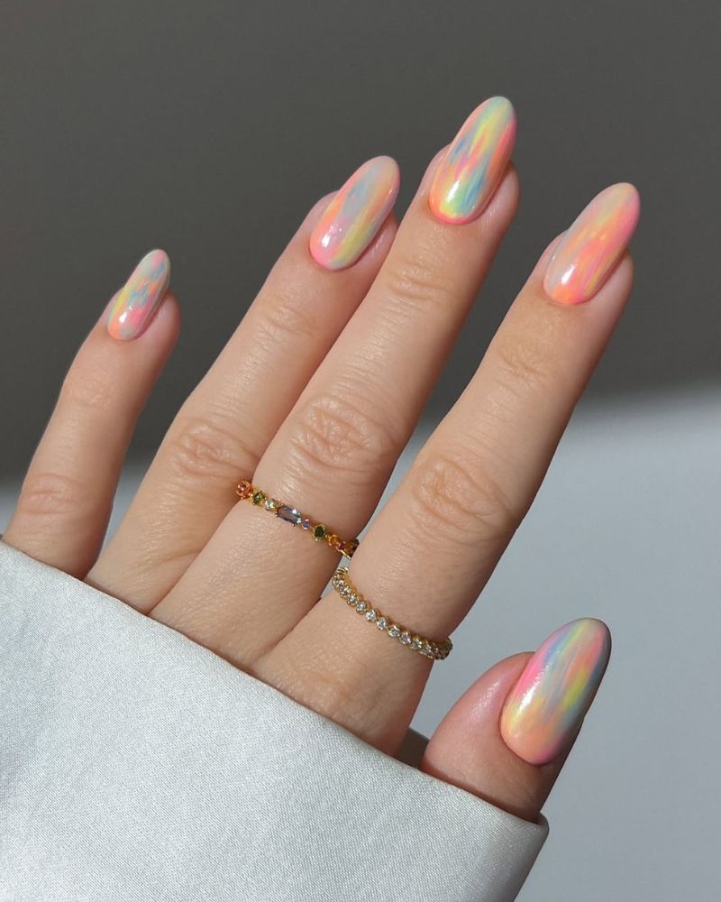ongles bonbons colorés avec design ludique