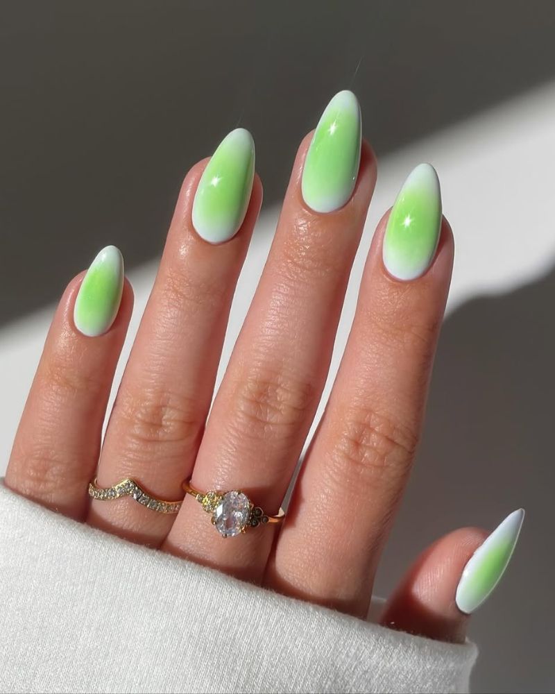 design d’ongles aura vert, ongles vert citron