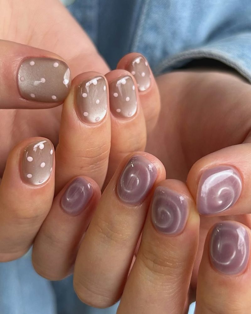 Art ongles œil de chat avec manucure coréenne sur ongles courts