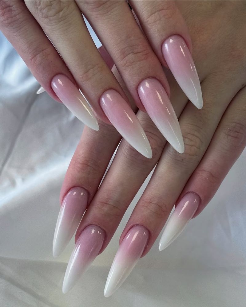 ongles longs, art de manucure french, ongles baby boomer