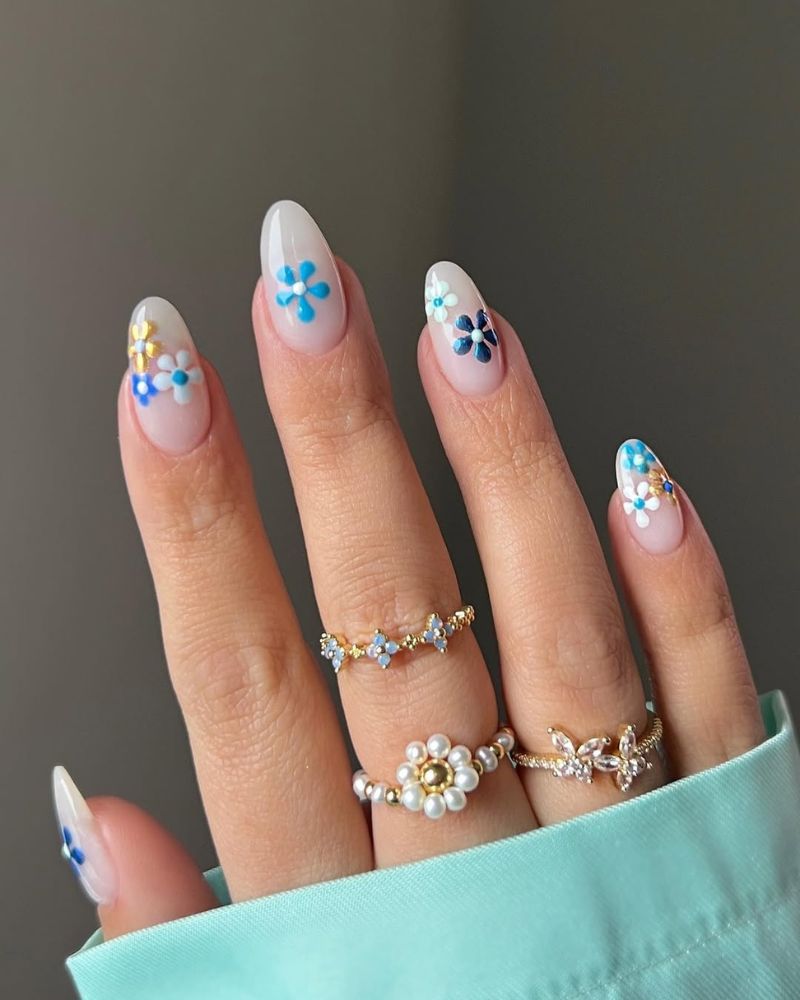 ongles de mai, nail art floral, ongles de printemps simples
