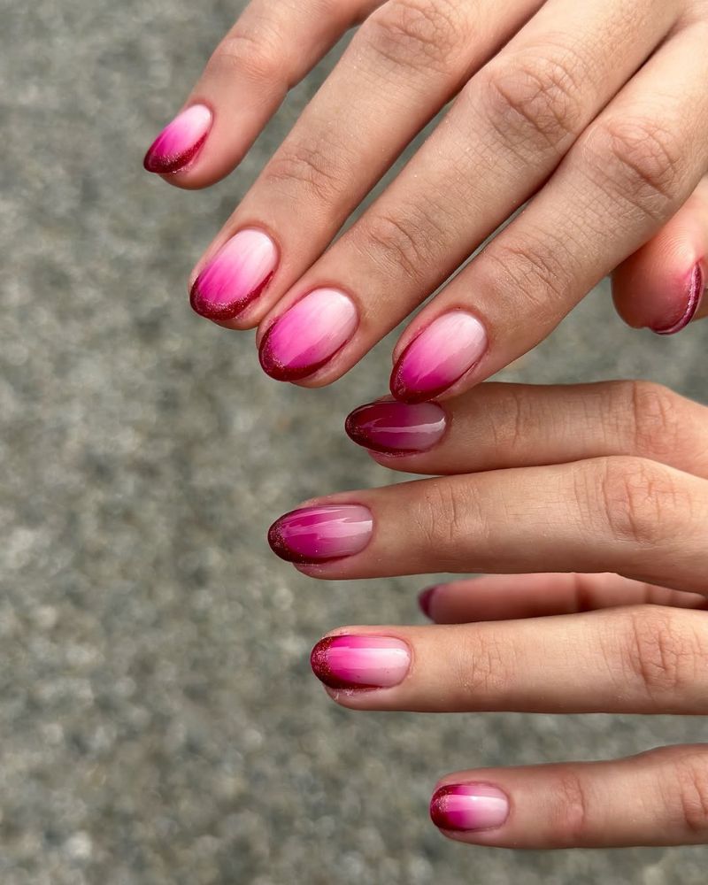 pointes de french rose, dégradé d’ongles roses