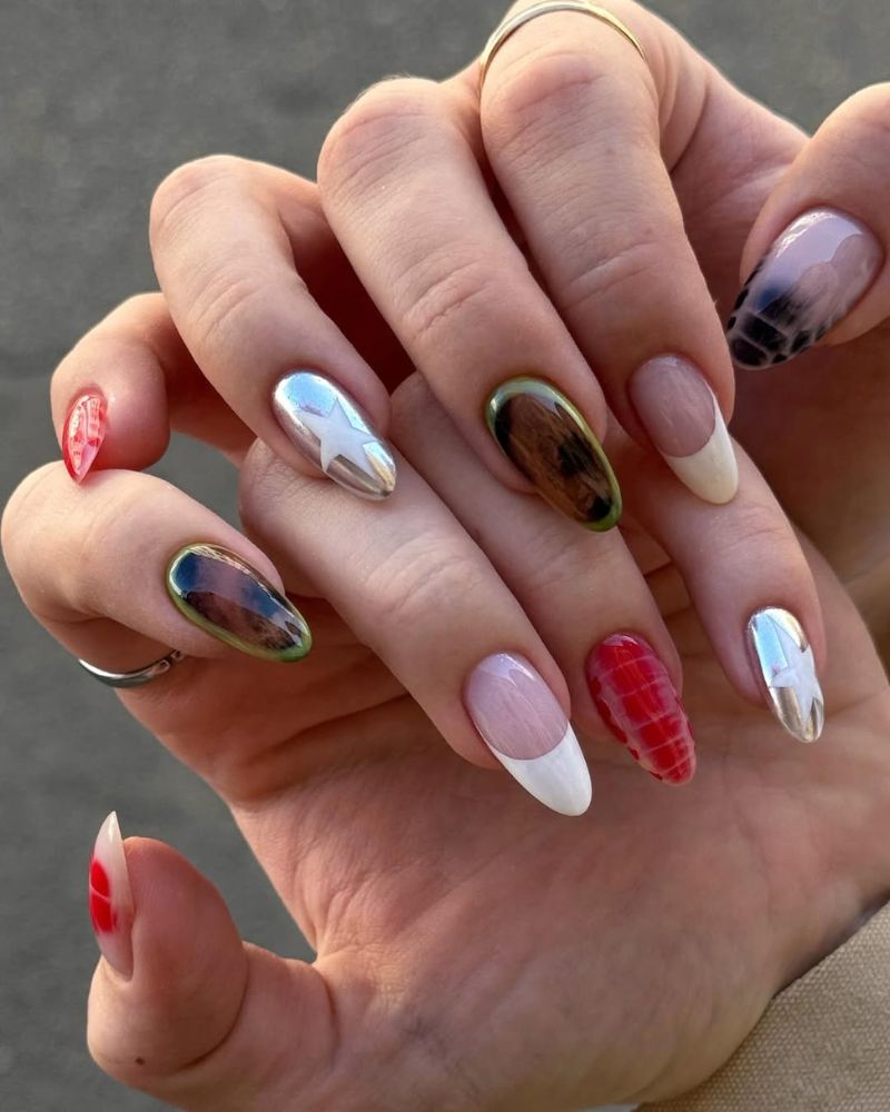 ongles en forme d'amande avec nail art automnal