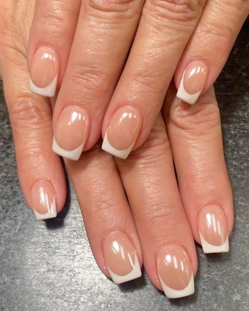 design ongles french bout blanc