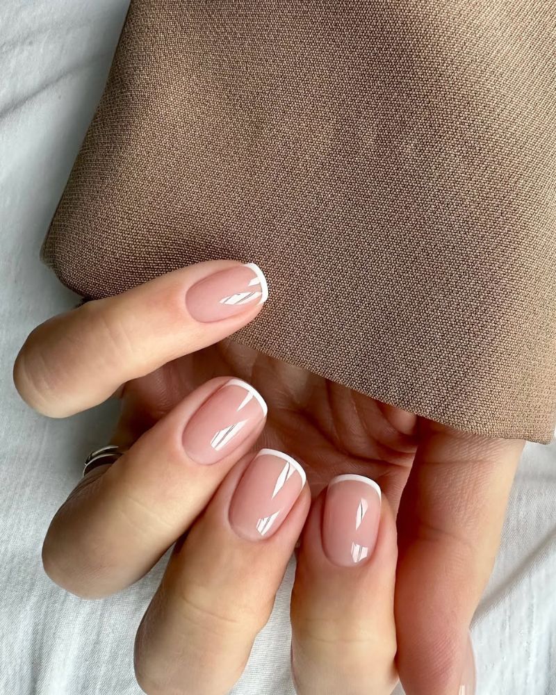 ongles french, french manucure avec bord blanc