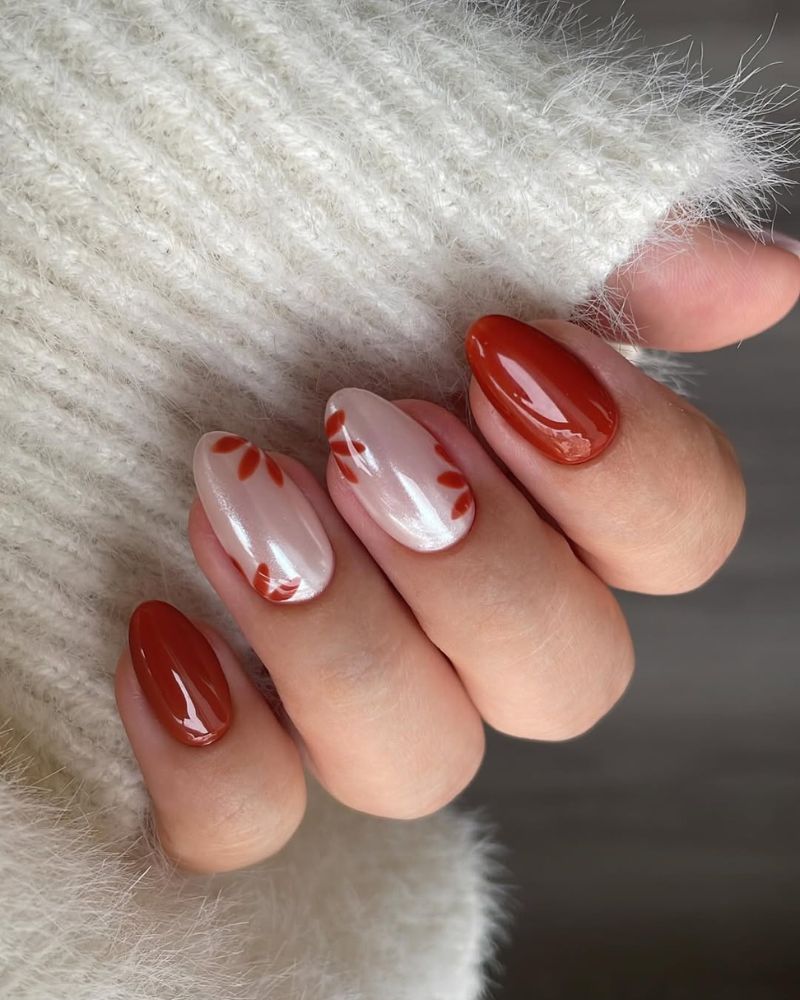 designs de nail art orange brûlé et blanc nacré pour l’automne