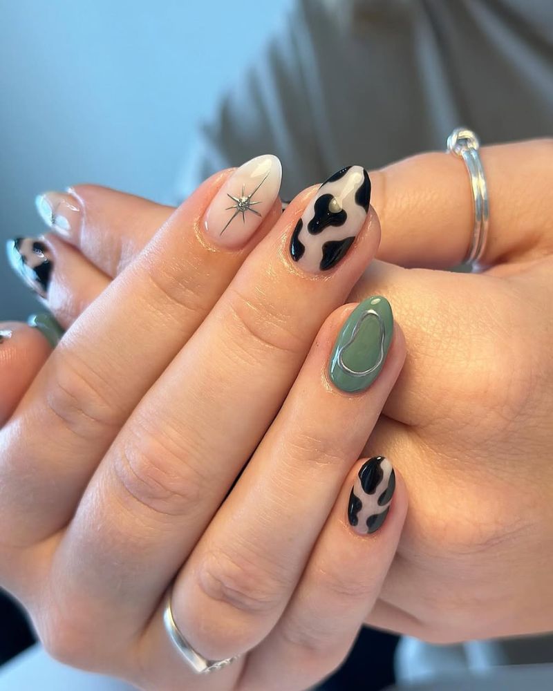 ongles en forme d'amande simples pour manucure automnale