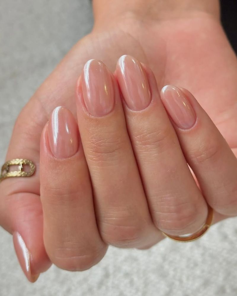 ongles propres, ongles nude, ongles chrome nude