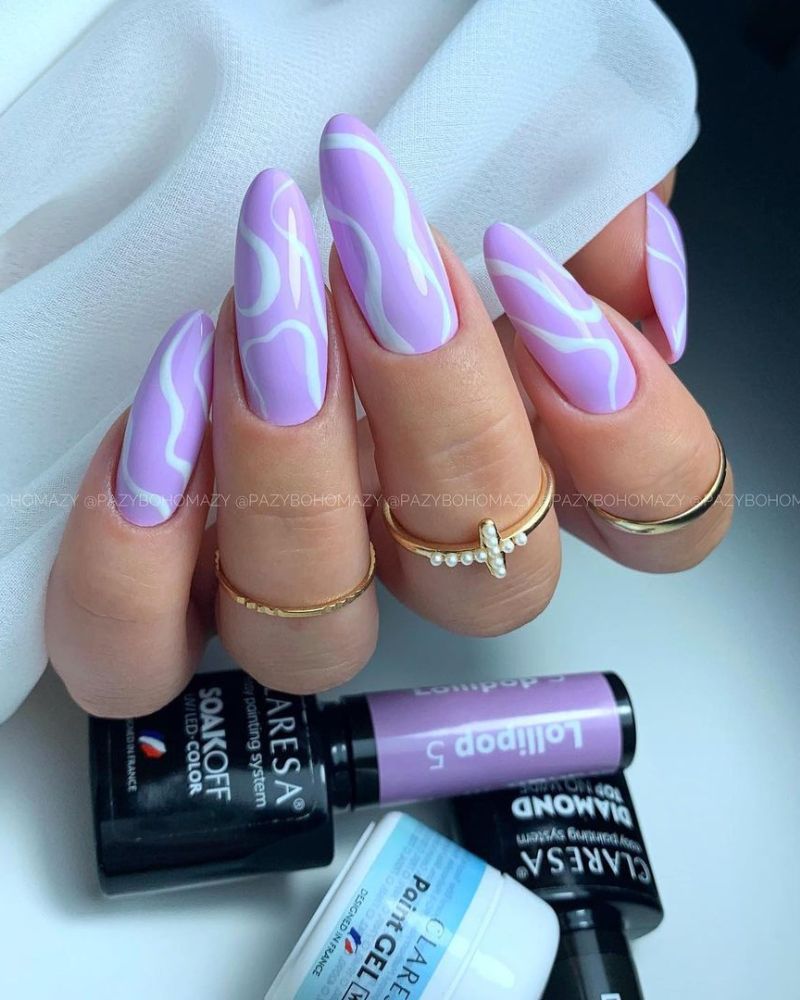 salon ongles lavande
ongles violet clair
design ongles violet clair