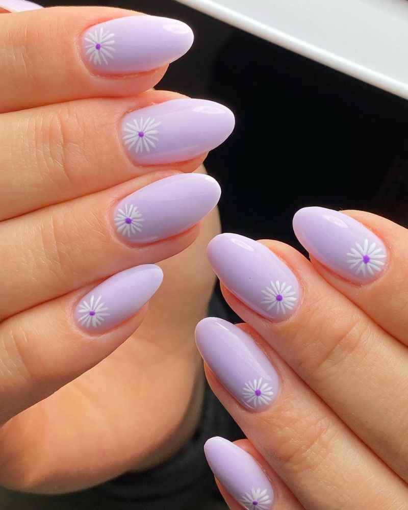 idées ongles violet clair
ongles courts violet clair