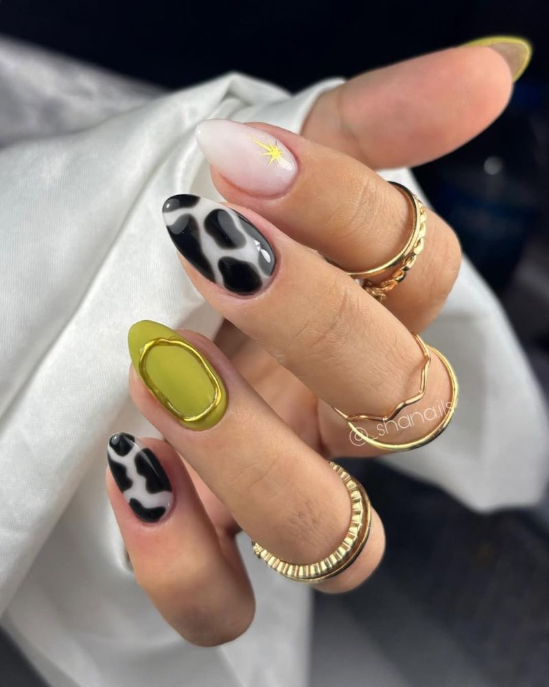 impression vache, nail art vert mat