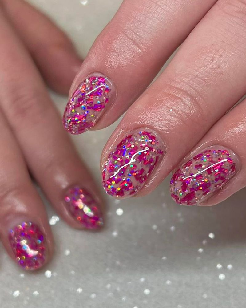 ongles pailletés roses
ongles courts roses
ongles amandes roses