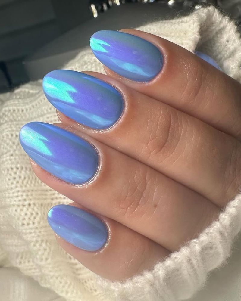 ongles chrome bleus, ongles océaniques