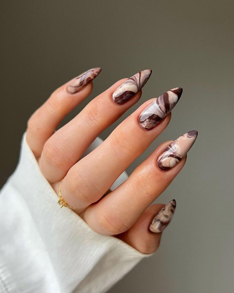 ongles effet marbre automne
