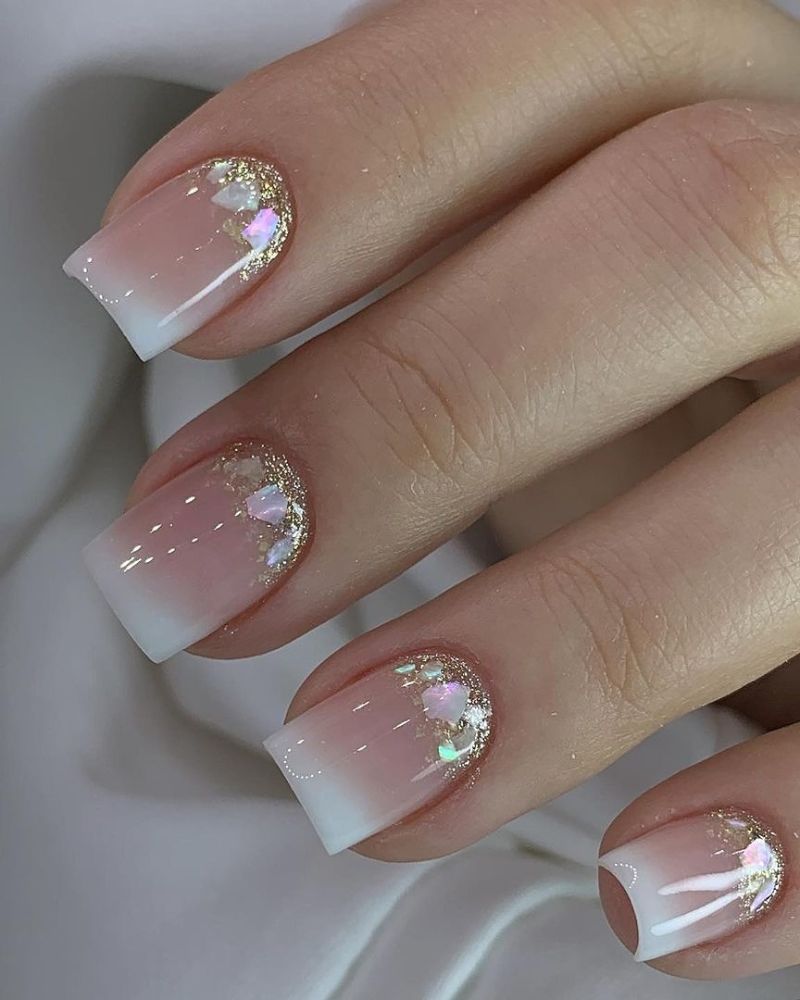 dessins d'ongles à bouts blancs, french pailletée