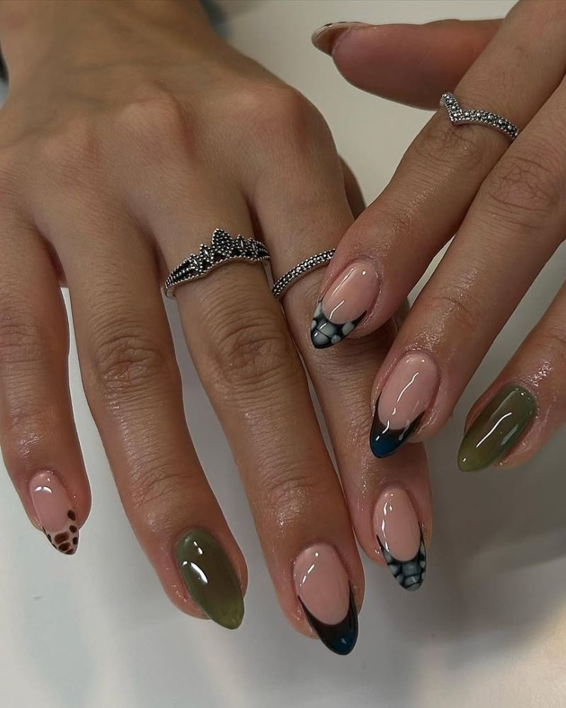 french nails automne vert et noir