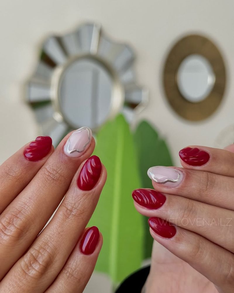 nail art 3D rouge élégant et classe