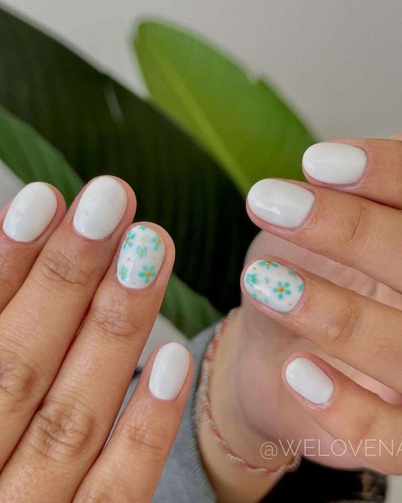 ongles blancs, ongles chics, manucure épurée