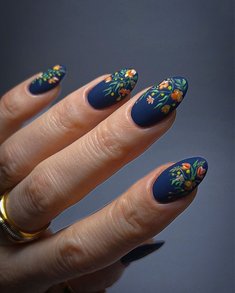 ongles bleu marine, ongles bleu foncé, ongles mats