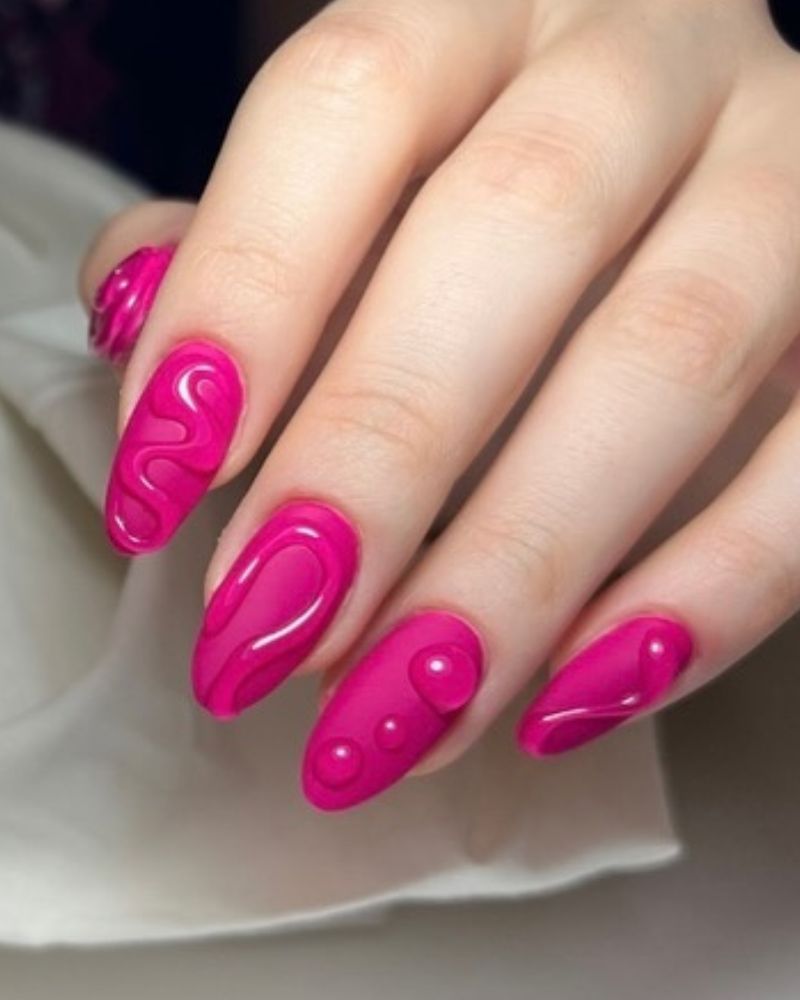 ongles fuchsia, ongles rose vif avec un design