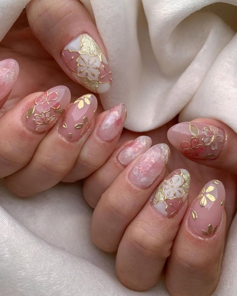 art floral, ongles printaniers, ongles roses pâles