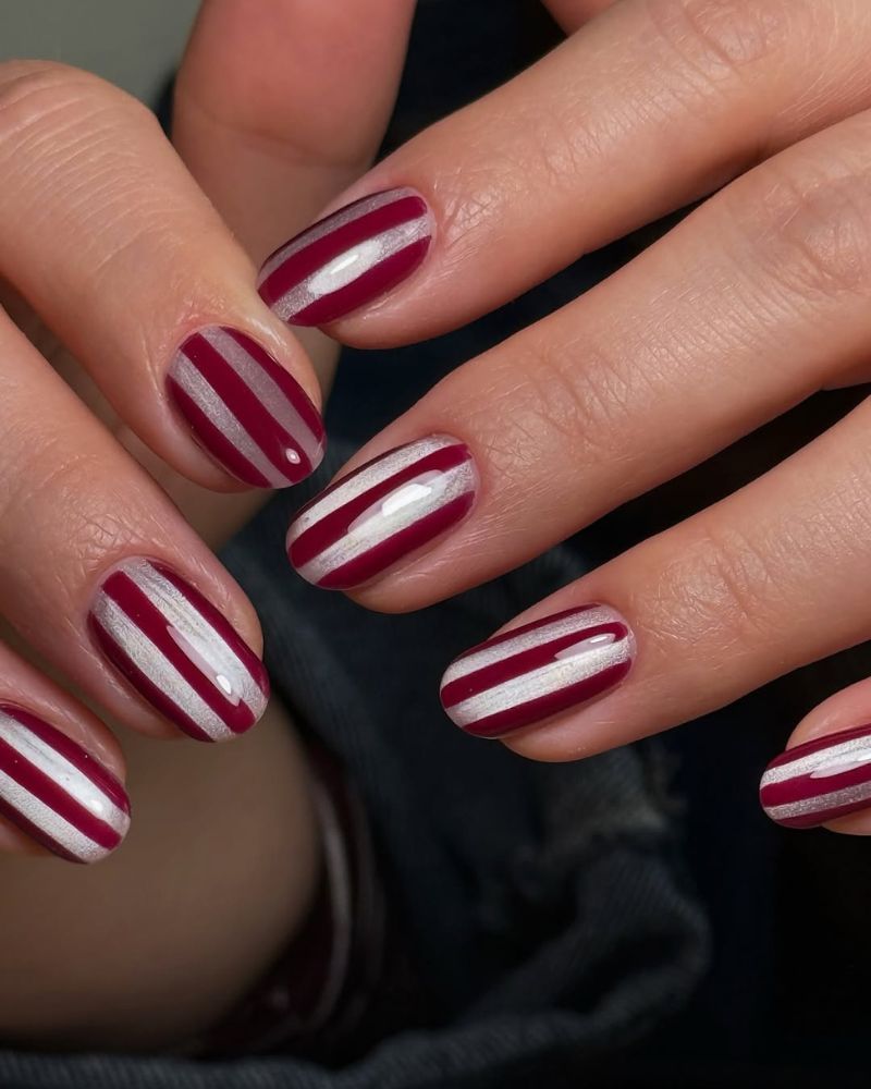 ongles simples cane de bonbon avec vernis oeil de chat
