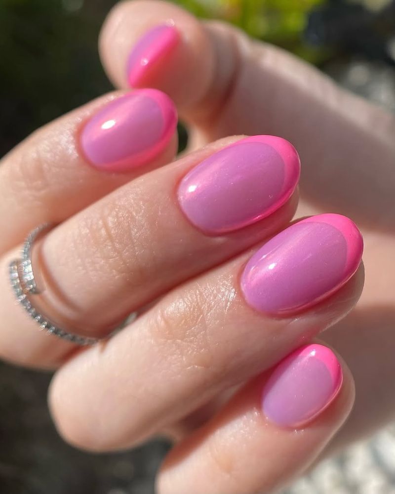 ongles roses scintillants, design rose