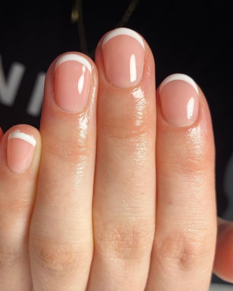 design ongles french courts