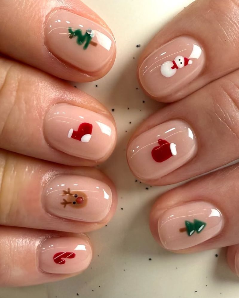 ongles courts de Noël avec art minimaliste