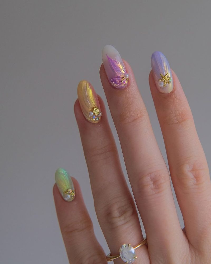 ongles d’été, ongles violets