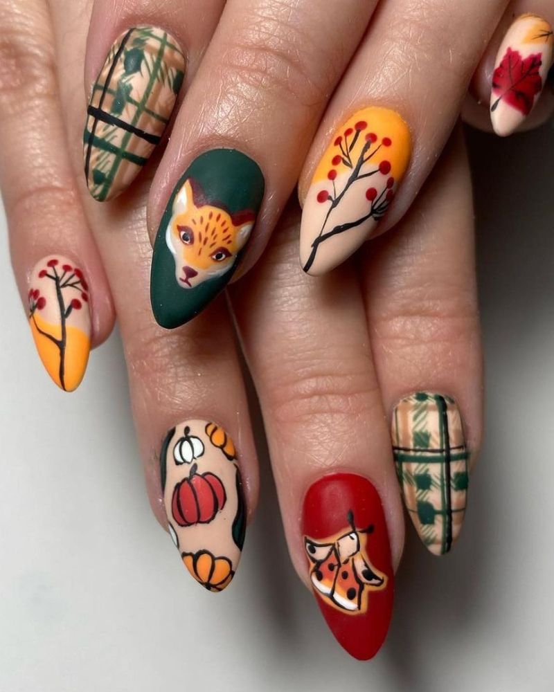 ongles automnaux avec finition mate