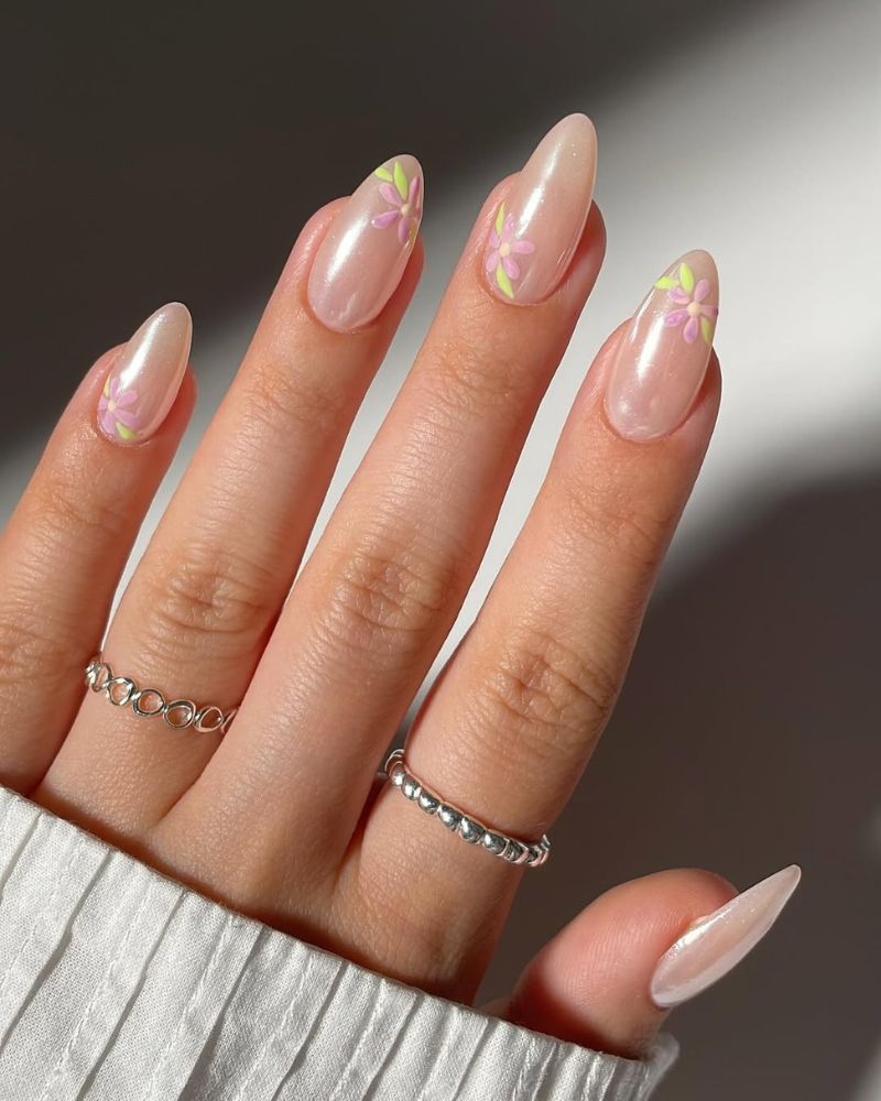 idées nail art printaniers, ongles chrome