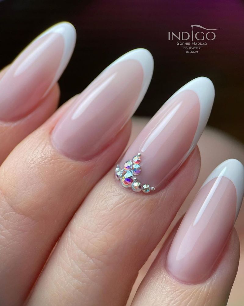 ongles french à bout blanc, ongles à bouts blancs