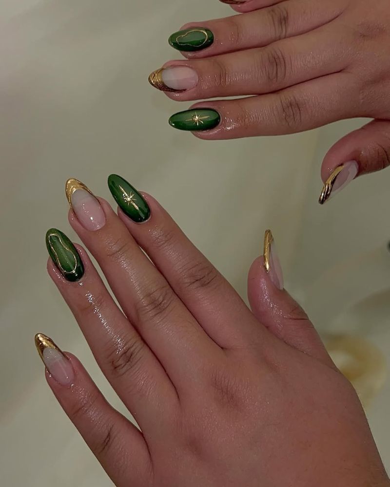 ongles verts classe, vert chrome, ongles vert et or