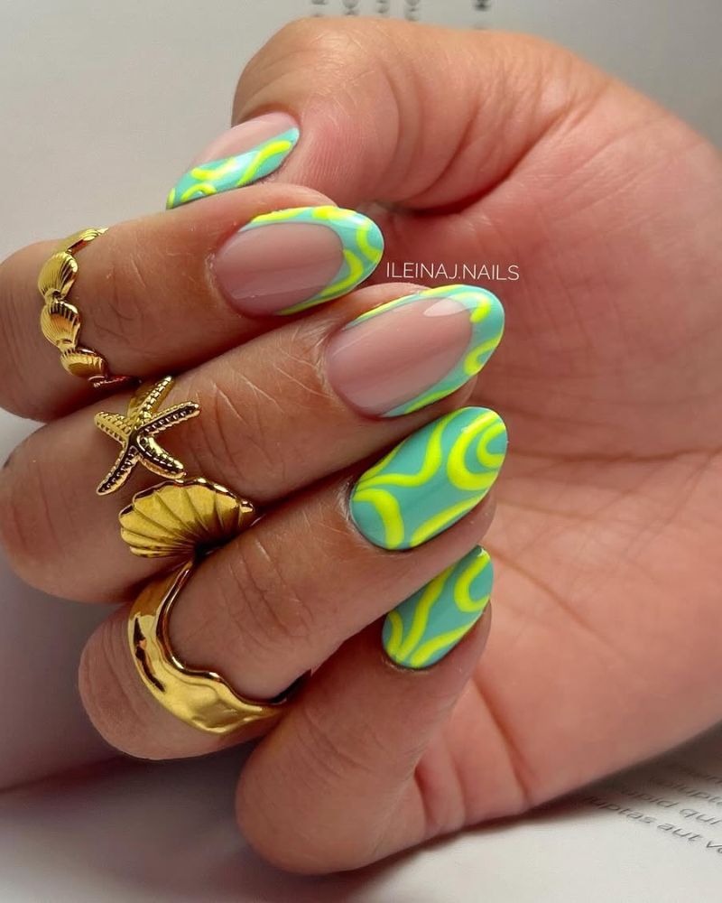 nail art néon, spirales vert néon