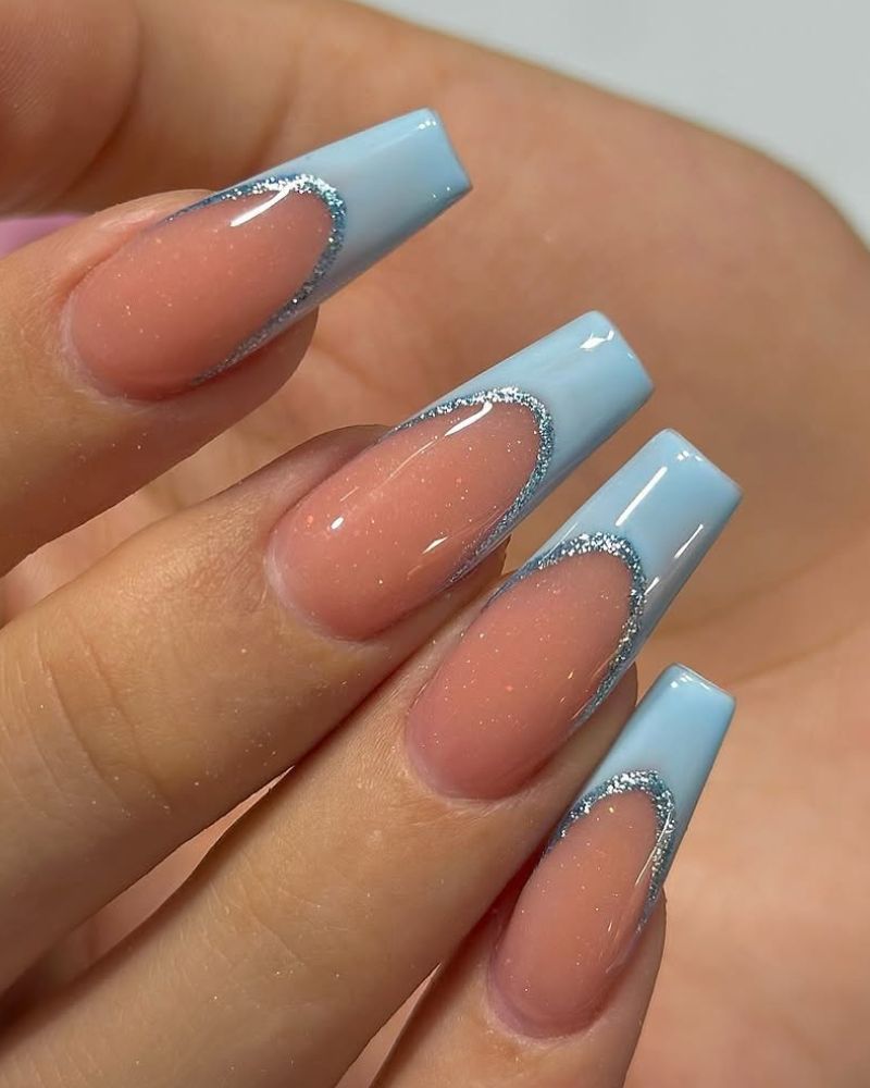 French bleus, ongles coffin longs