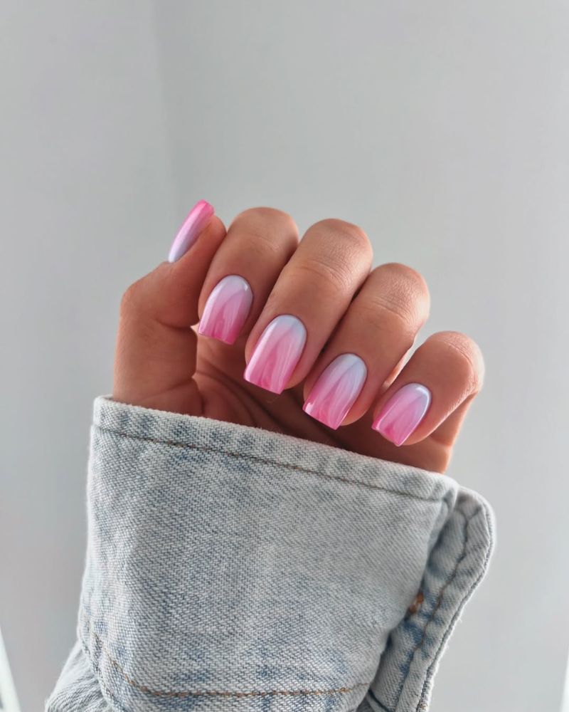 ongles ombrés, ongles roses avec nail art