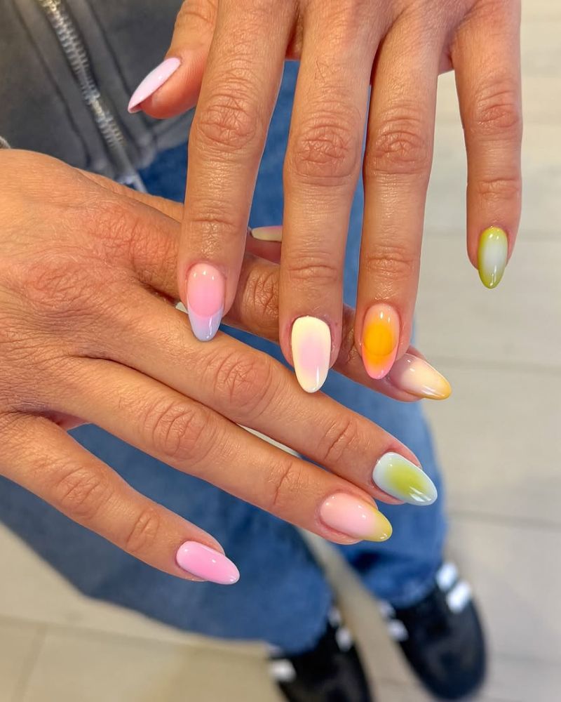 ongles aura, ongles couleur pastel