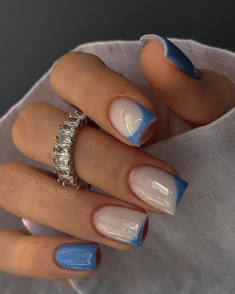 ongles bleus classe, manucure élégante