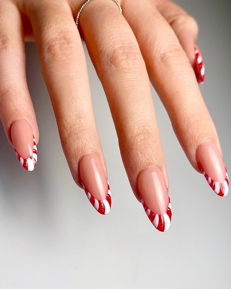 french tips cane de bonbon sur base nude