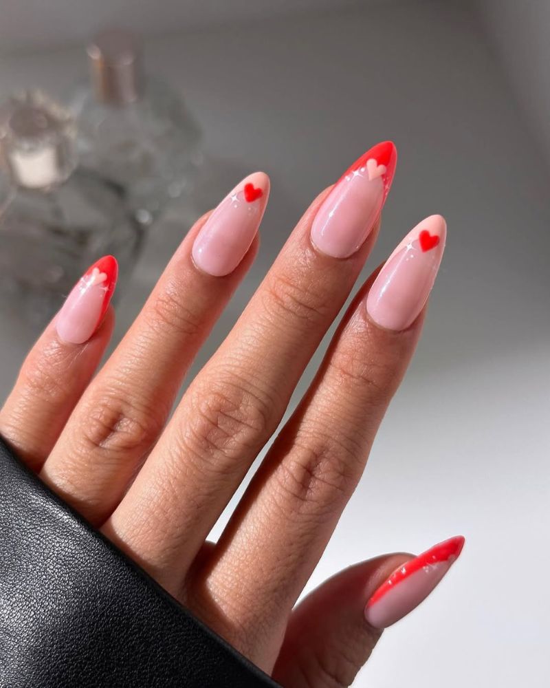 ongles stiletto, french rouge vif